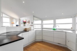 KAJ KJÆRFLORA & FAUNA